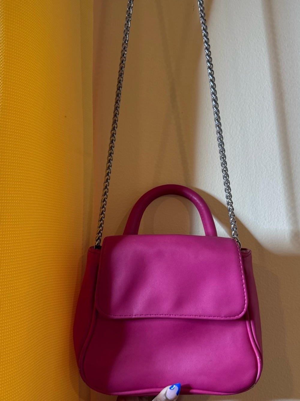 Stylish Women's Fuchsia Top-Handle Crossbody Bag